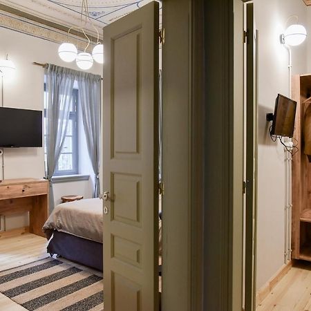 Erst Guest House Atene Esterno foto
