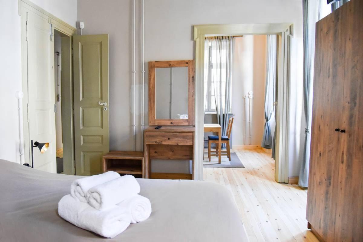 Erst Guest House Atene Esterno foto