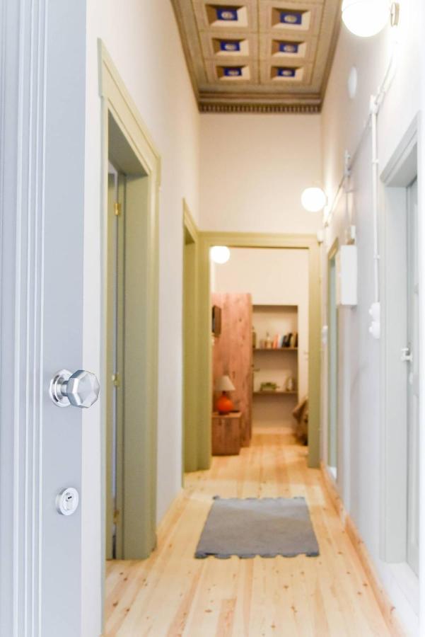 Erst Guest House Atene Esterno foto