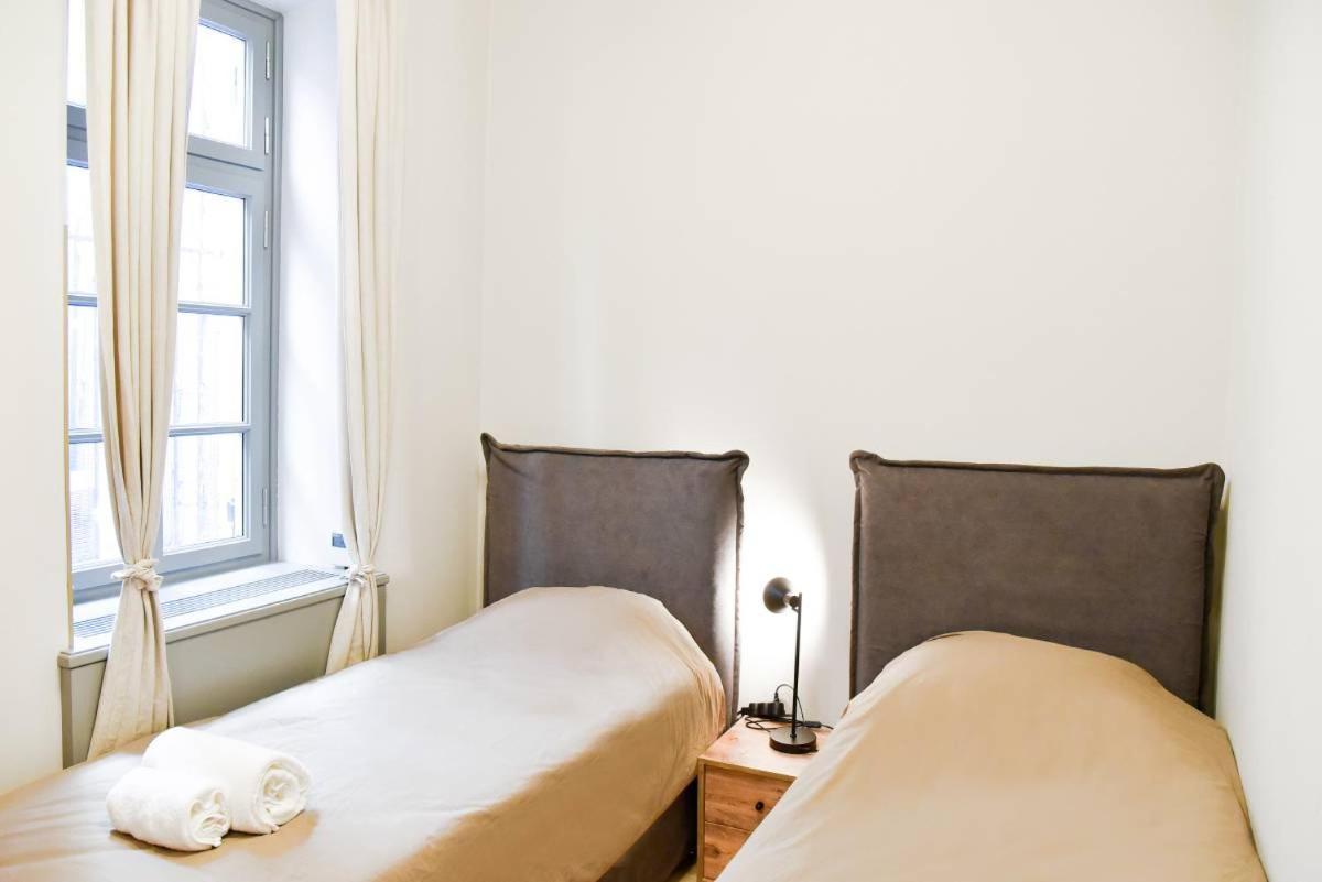 Erst Guest House Atene Esterno foto